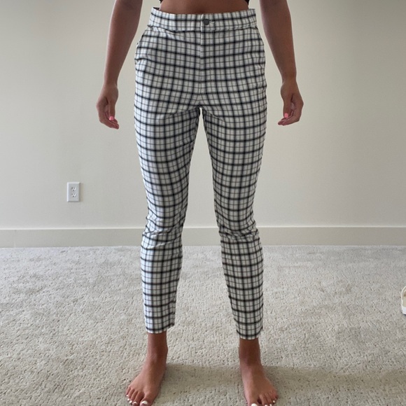 Hollister Pants - Hollister Pants - NEVER WORN